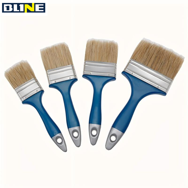 blue‑and‑white brush